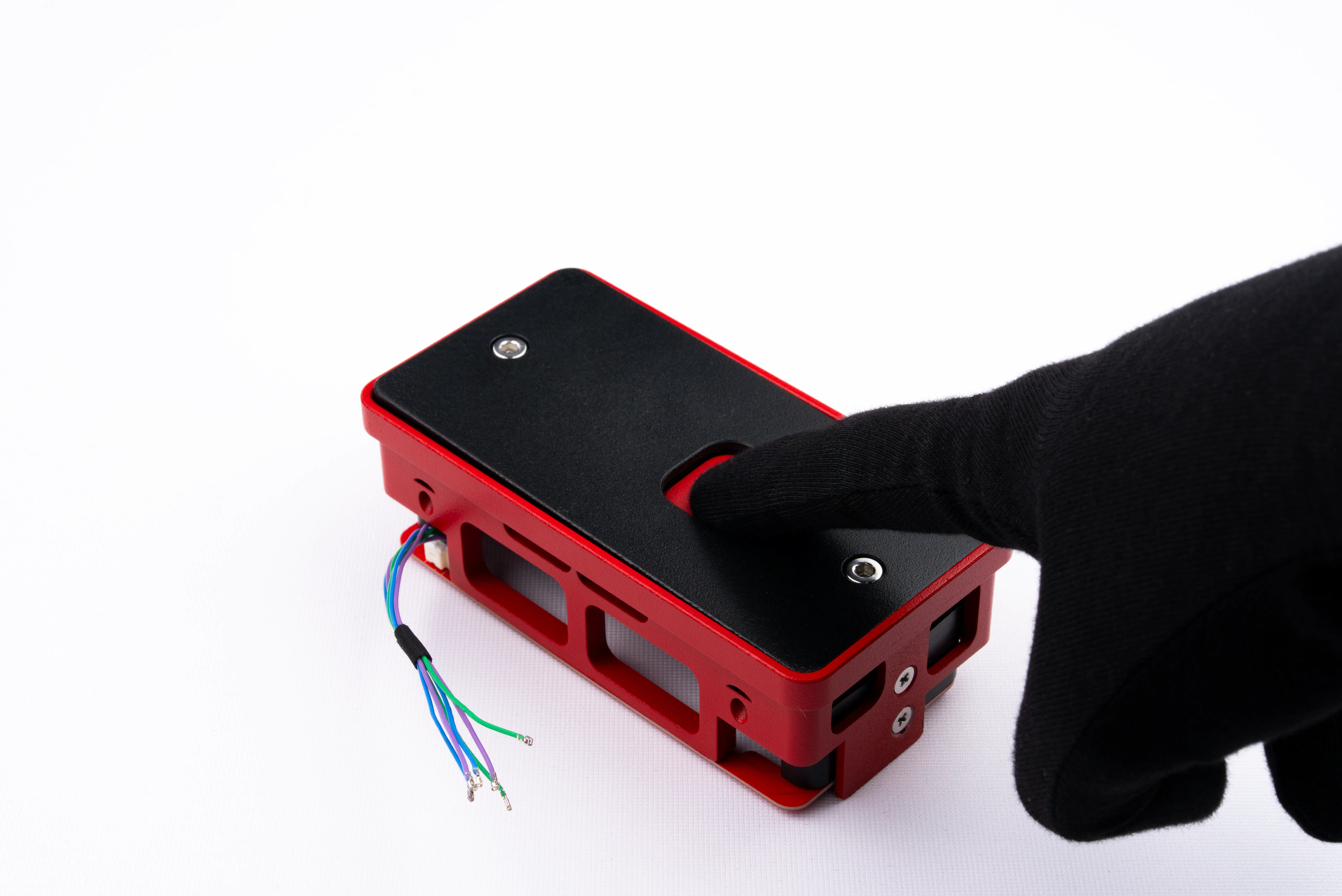 One-button release mechanism